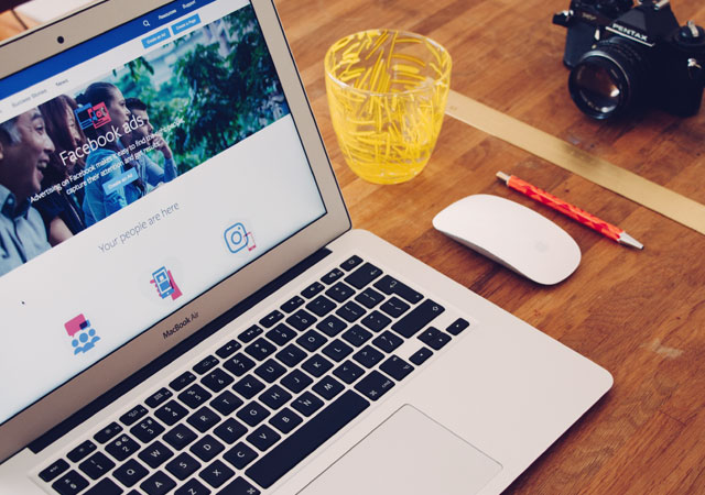 広告に利用する